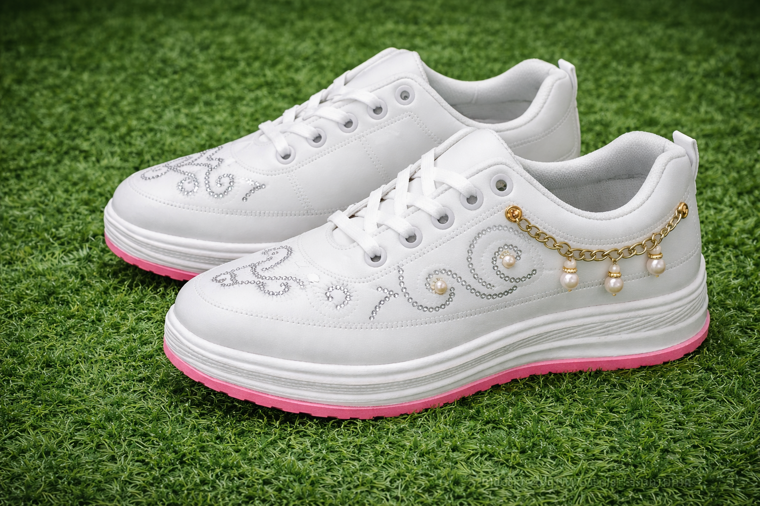 Ladies Snakers White